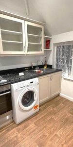 2 bedroom maisonette to rent - Photo 4