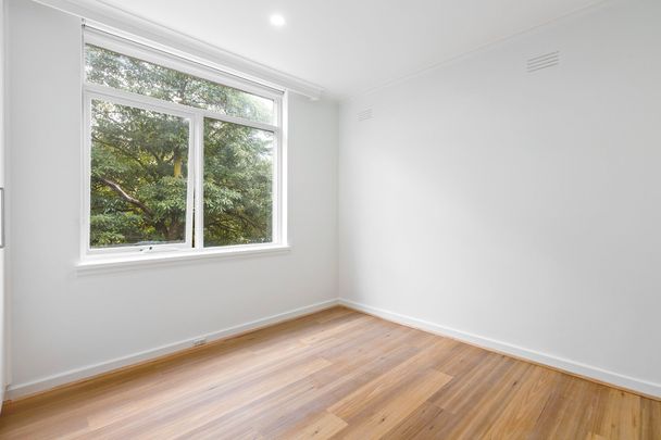 Thinking of selling? Contact our agent - Photo 1