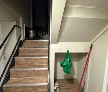 31 SLEDMAN STREET - Photo 2