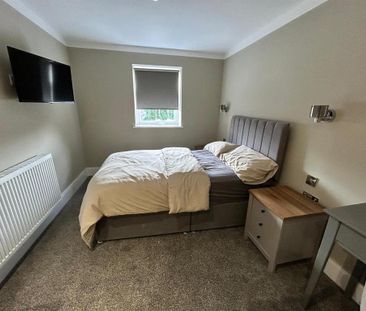 Studio to rent - Photo 6