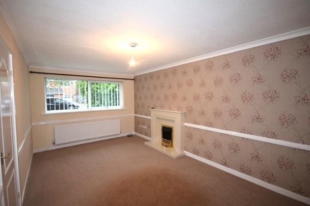 2 bedroom bungalow to rent - Photo 1