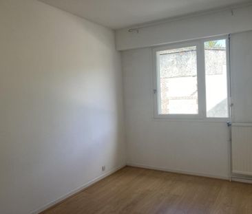 Location Appartement 3 pièces 64m² LISIEUX 14100 - Photo 5