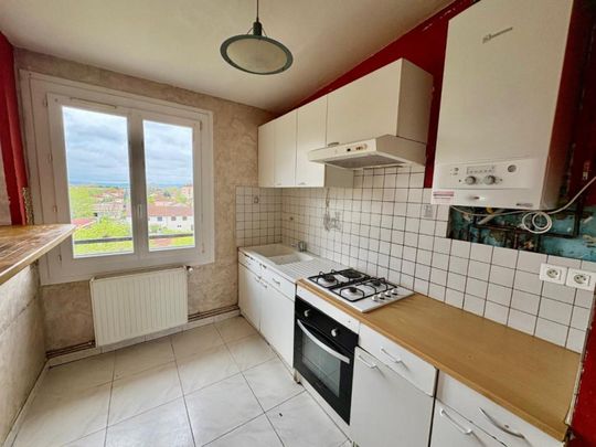 A LOUER - APPARTEMENT T5 - ROANNE - Photo 1