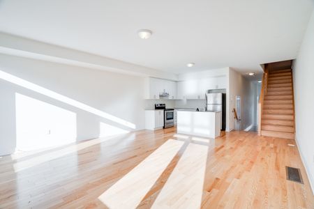 For Lease - 41 Hiawatha Court, Vaughan, Ontario - Photo 5