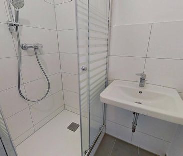 Moderne 3-Zimmer-Wohnung mit Dusche und Balkon! - Foto 1