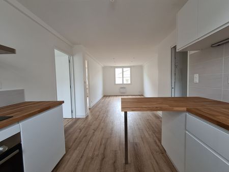 Location Appartement 3 pièces 52m² RENNES 35000 - Photo 2