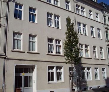 ***Moderne 2-RWG im DACHGESCHOSS – offene Wohnküche – WE 10*** - Photo 1