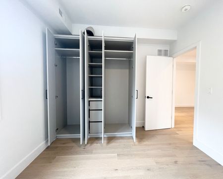 For Lease - 909 Castlefield Avenue Unit# 2, Toronto, Ontario - Photo 2
