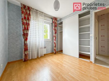 Location Appartement 3 pièces 75m² ARMENTIERES 59280 - Photo 5