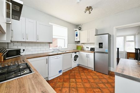 Poplar Avenue - Photo 5