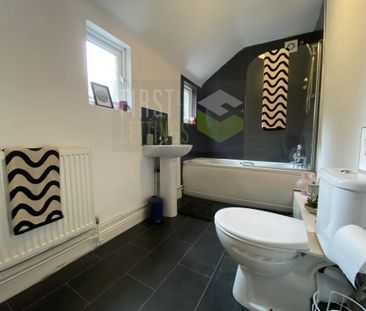 3 bedroom terraced house to rent - Photo 3