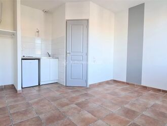 Location Appartement 1 pièces 14 m2 à Albi - Photo 2