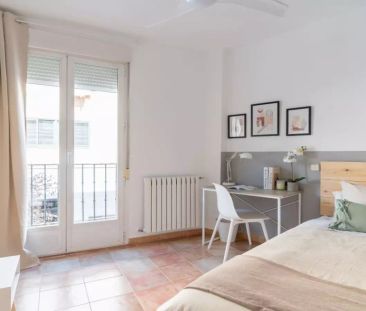 Room in a shared 9-bedroom apartment for rent in Bellas Vistas - Foto 6