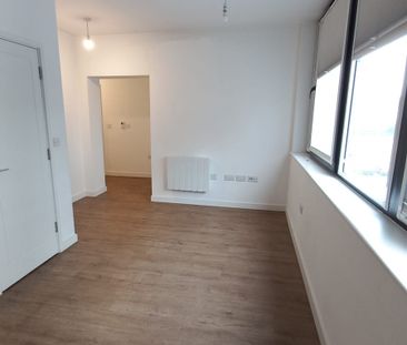 29 Victoria Avenue, Southend On Sea, Essex, SS2 - Photo 5