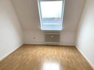 Frisch renovierte 4-Zimmer-Wohnung in beliebter Lage - Photo 3