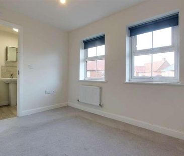 Sorrel Way, Broughton, HP22 - Photo 6