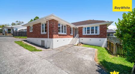 Comfortable Family Living in a Convenient, Sought-After Location - Photo 5