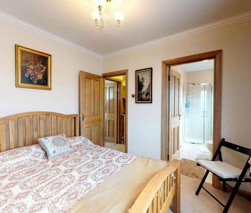 3 bedroom terraced house to rent - Photo 6