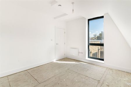 River Mews, Ealing, W7 3SN - Photo 5