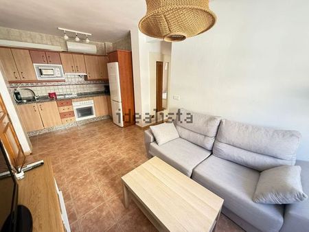 Alquiler de piso en Calle la Victoria - Photo 5