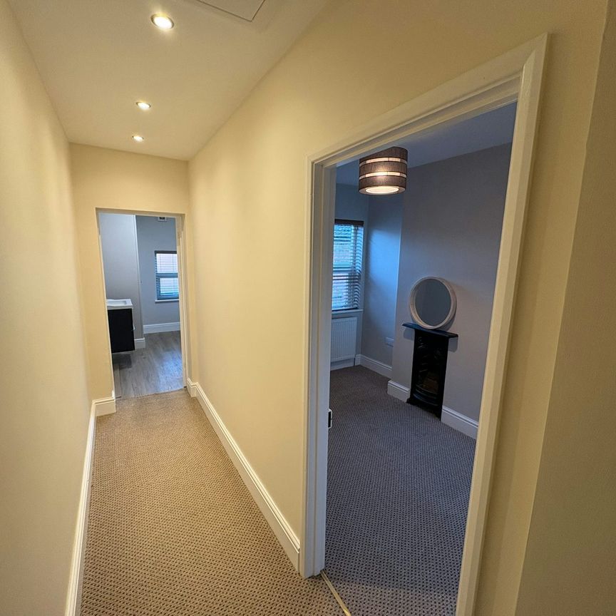 Terraced House to rent on - Photo 1