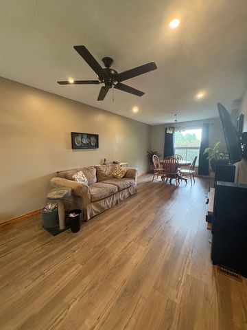 51 Guthrie Dr, Kingston, ON K7K 6K2 - Photo 5