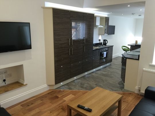 Dinsdale Road - Photo 1