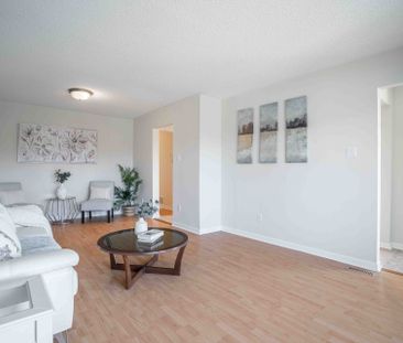 For Lease - 2559 Kingsberry Crescent, Mississauga, Ontario - Photo 3