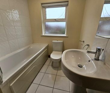 21 Millhouse Glen, Antrim, BT41 2UJ - Photo 4