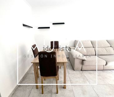 Alquiler de piso en Centro - Photo 3