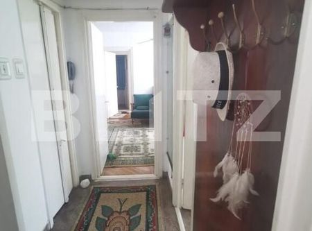 Apartament 3 camere, 55mp, mobilat si utilat, zona Nanterre - Fotografie 4