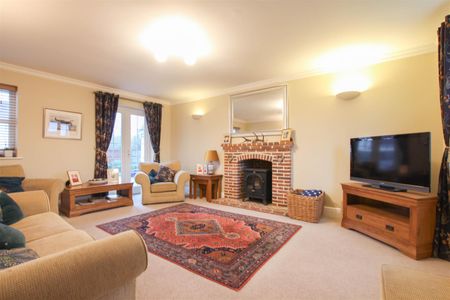 Haverhill Road, Castle Camps, Cambridge - Photo 3