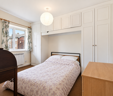 3 bedroom maisonette to rent - Photo 2