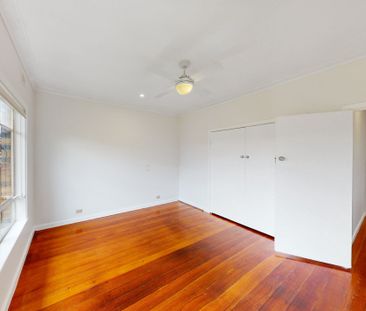 24 Reading Avenue, Balwyn North - Photo 5