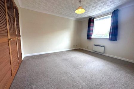3 bedroom apartment to rent - Photo 3