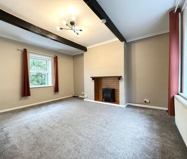 2 bedroom end of terrace house to rent - Photo 1