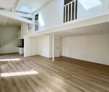 Location Appartement 3 pièces 98m² SETE 34200 - Photo 2