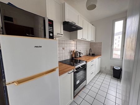 Location Appartement 1 pièce 25m² - Photo 4