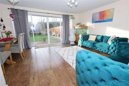 Baynton Road, Woking, Surrey, Surre, GU22 - Photo 4