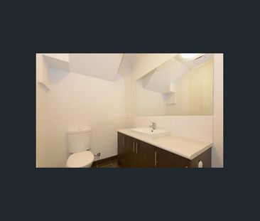 Modern Design, Zoned Living and Effortless Entertaining! APPLICATIO... - Photo 2