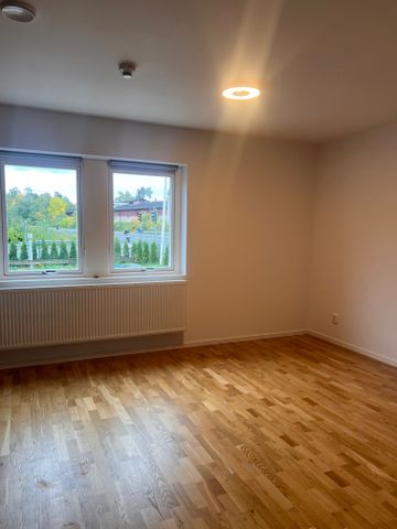 Domherrevägen, Sollentuna - Photo 2