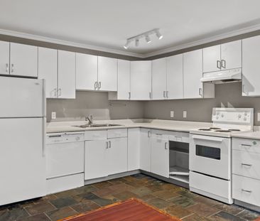 For Lease - 585 Annette Street Unit# Lower, Toronto, Ontario - Photo 6