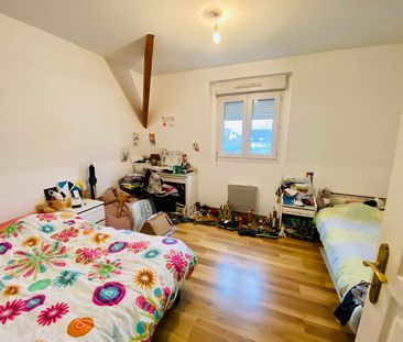 Location Appartement 3 pièces 70m² - Photo 4