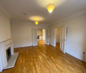 2 bedroom end of terrace house to rent - Photo 2