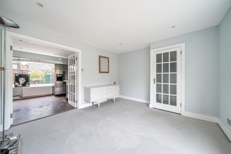 3 bedroom terraced house to rent - Photo 2