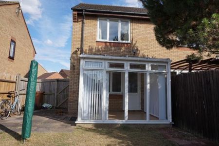 Old FlettonFletton Fields, PE2 9DW, Peterborough - Photo 5