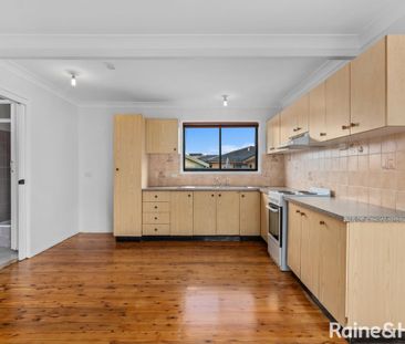 4B Daley Place, Fairfield West, NSW 2165 - Photo 4