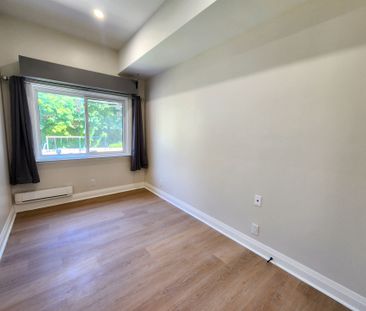 For Lease - 998 Bloor Street Unit# 4, Toronto, Ontario - Photo 1