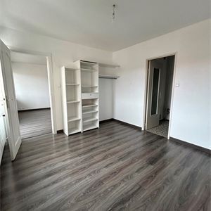 Location Appartement 2 pièces 45m² - Photo 4
