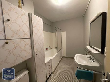 Location Appartement 1 pièce 38m² PAU 64000 - Photo 4